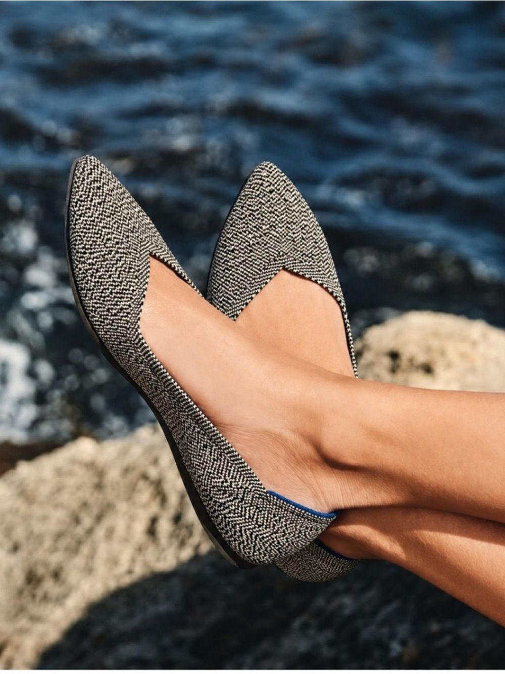 Rare ~Rothy's The Point Black and White Herringbone Flats Size 10.5 ~ Like New
